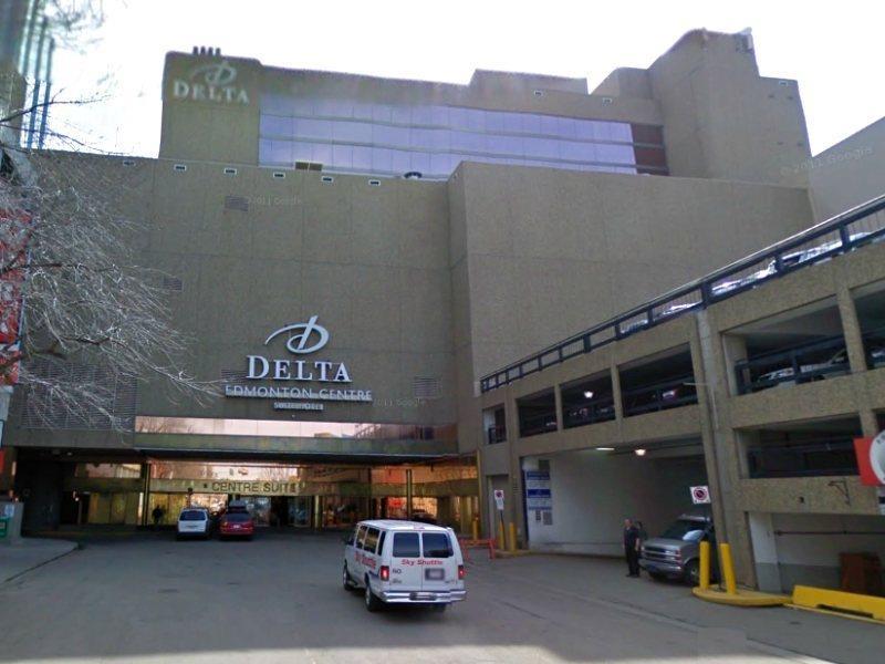 Delta Hotels By Marriott Edmonton Centre Suites מראה חיצוני תמונה
